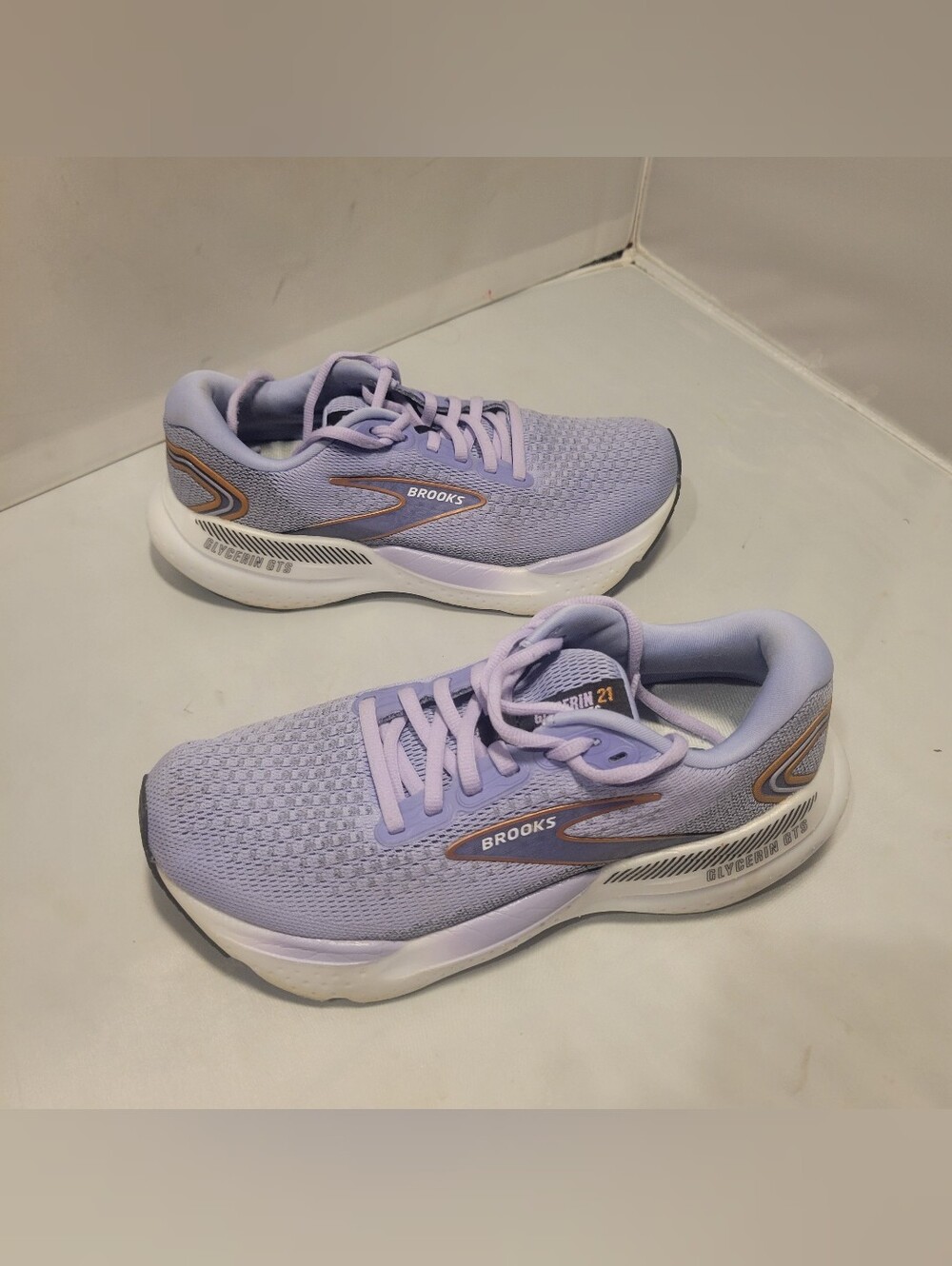 Brooks Women's Glycerin GTS 21 Purple Running Shoes Size 7.5